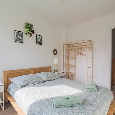 Apartamento Logis Du Lys Boult-sur-Suippe Exterior foto