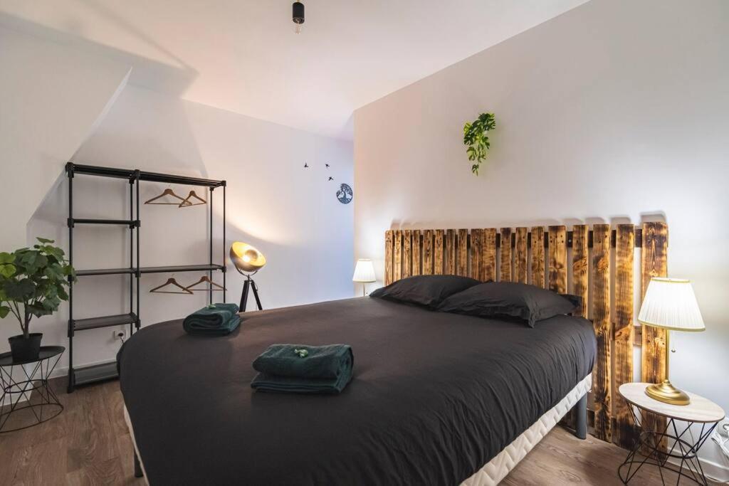 Apartamento Logis Du Lys Boult-sur-Suippe Exterior foto