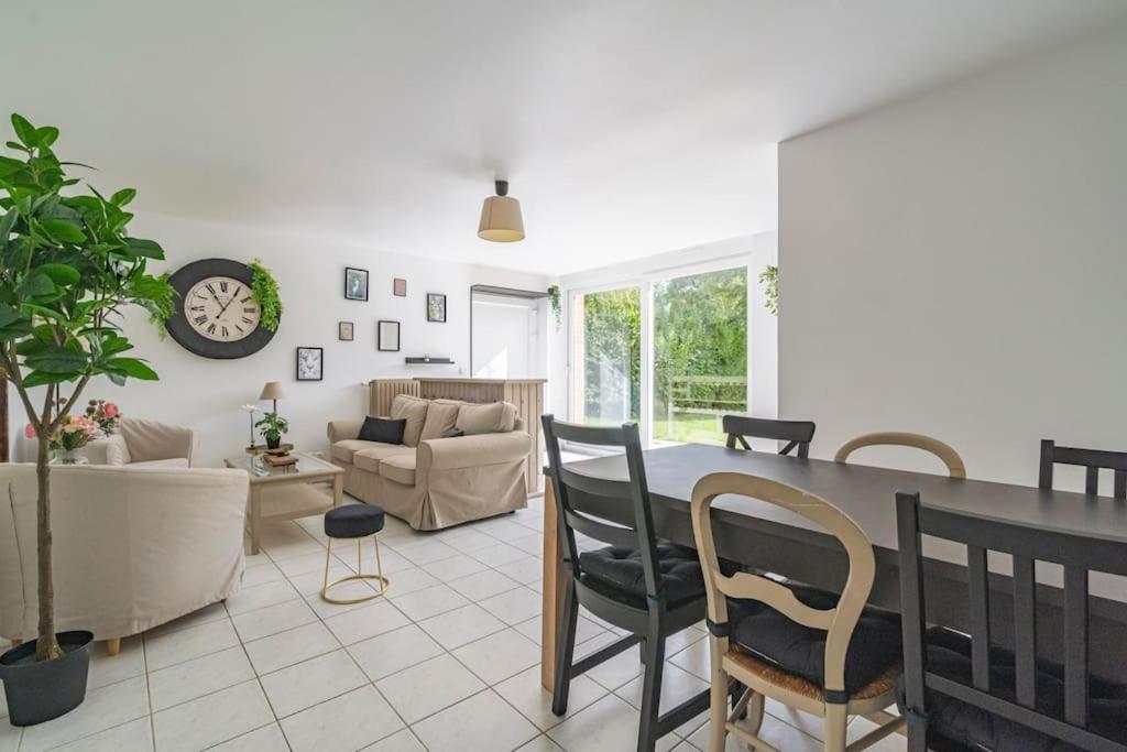 Apartamento Logis Du Lys Boult-sur-Suippe Exterior foto